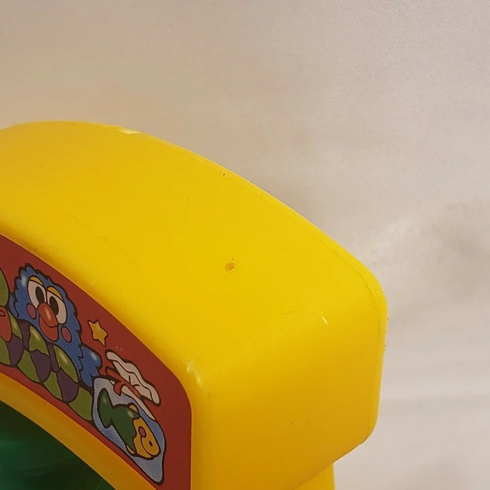 Fisher Price Little People Carnival Fair Fun Park Game Knock Down Bottles